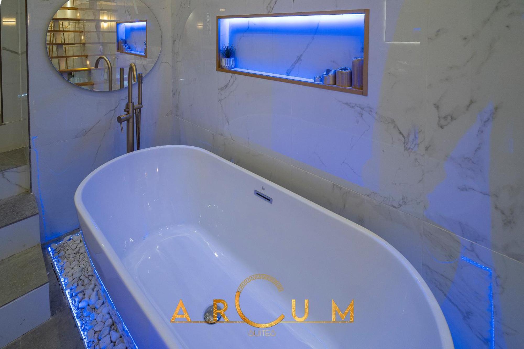 Arcum *